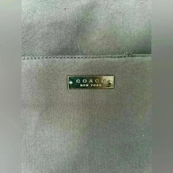 Coach Neoprene Black tote, EUC. Shoulder bag, limited edition! - Picture 3 of 7